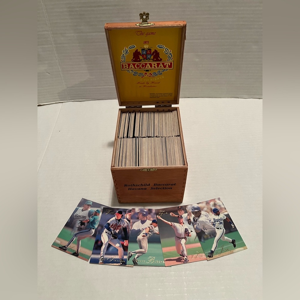 Baseball Card Fleer Flair Lot